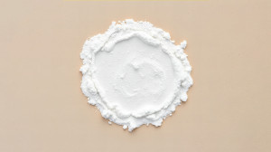 Bicarbonate of soda paste for cleaning panels